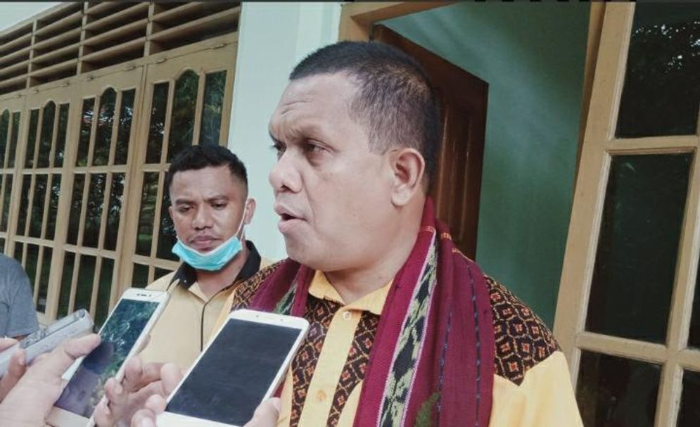 Melkiades Laka Lena anggota DPR-RI dari Partai Golkar