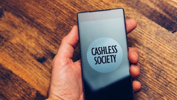 Tren Cashless Society dan Cara Atur Keuangan yang Bisa Dilakukan