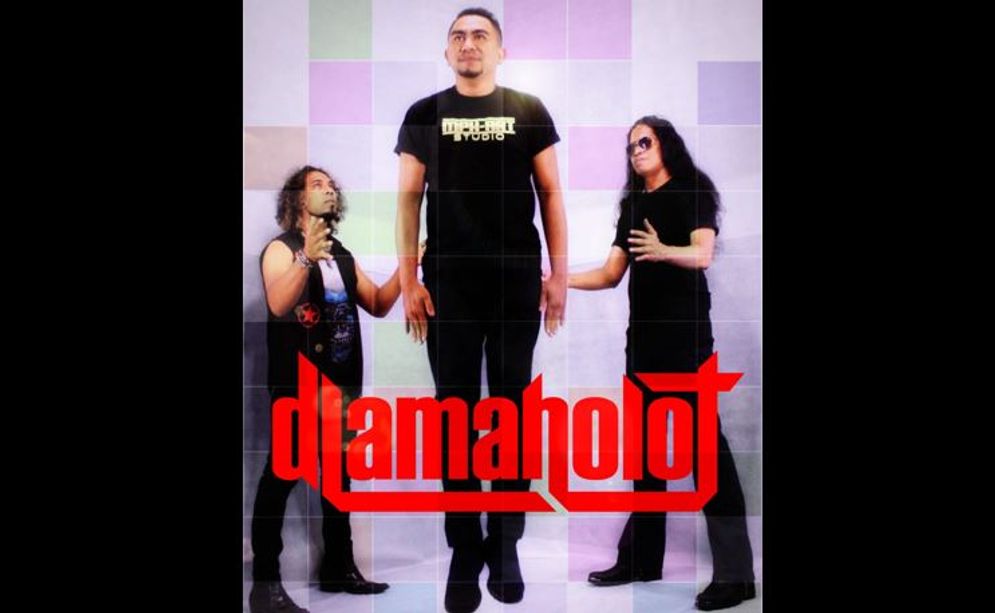 DLamaholot band, sebuah group band musik bergenre rock