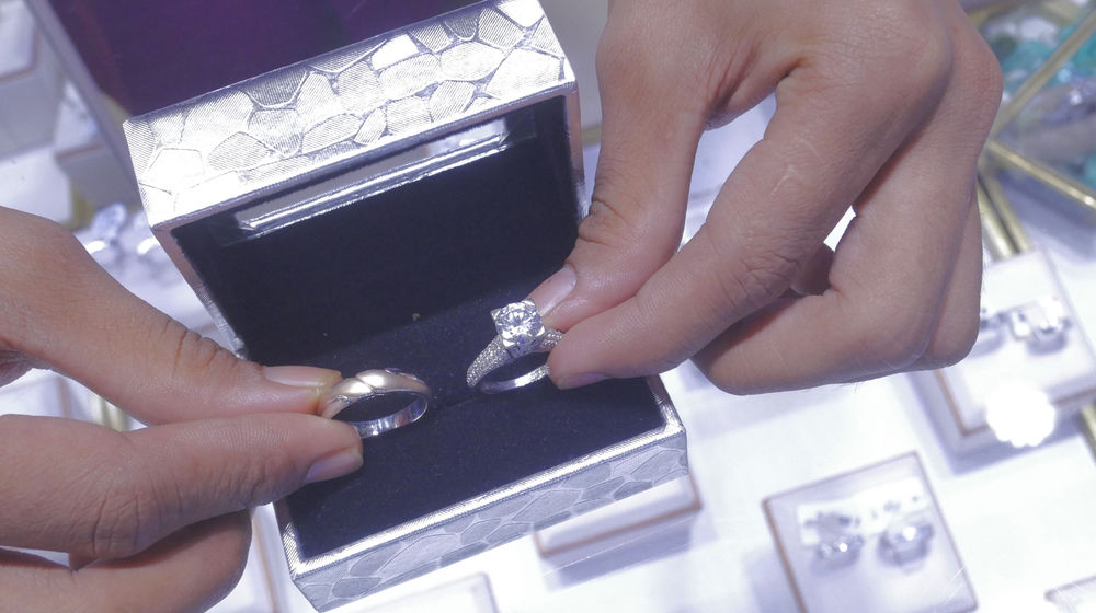 Pergerakan Harga Perak .jpg