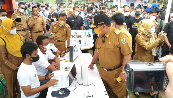 Kunker Gubernur Lampung ke Way Kanan, Menjadi Kick Off Petani KPB Transaksi Non Tunai Pupuk Subsidi