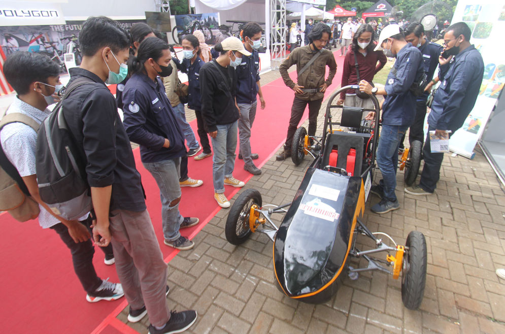 Indonesia Electric Motor Show - Panji 2.jpg