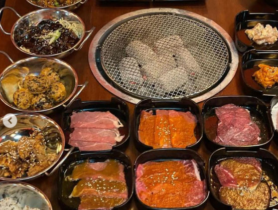 Oharang Indonesia menawarkan promo Korean Barbeque All You Can Eat Beli 3 Gratis 1 hingga 30 November 2021.