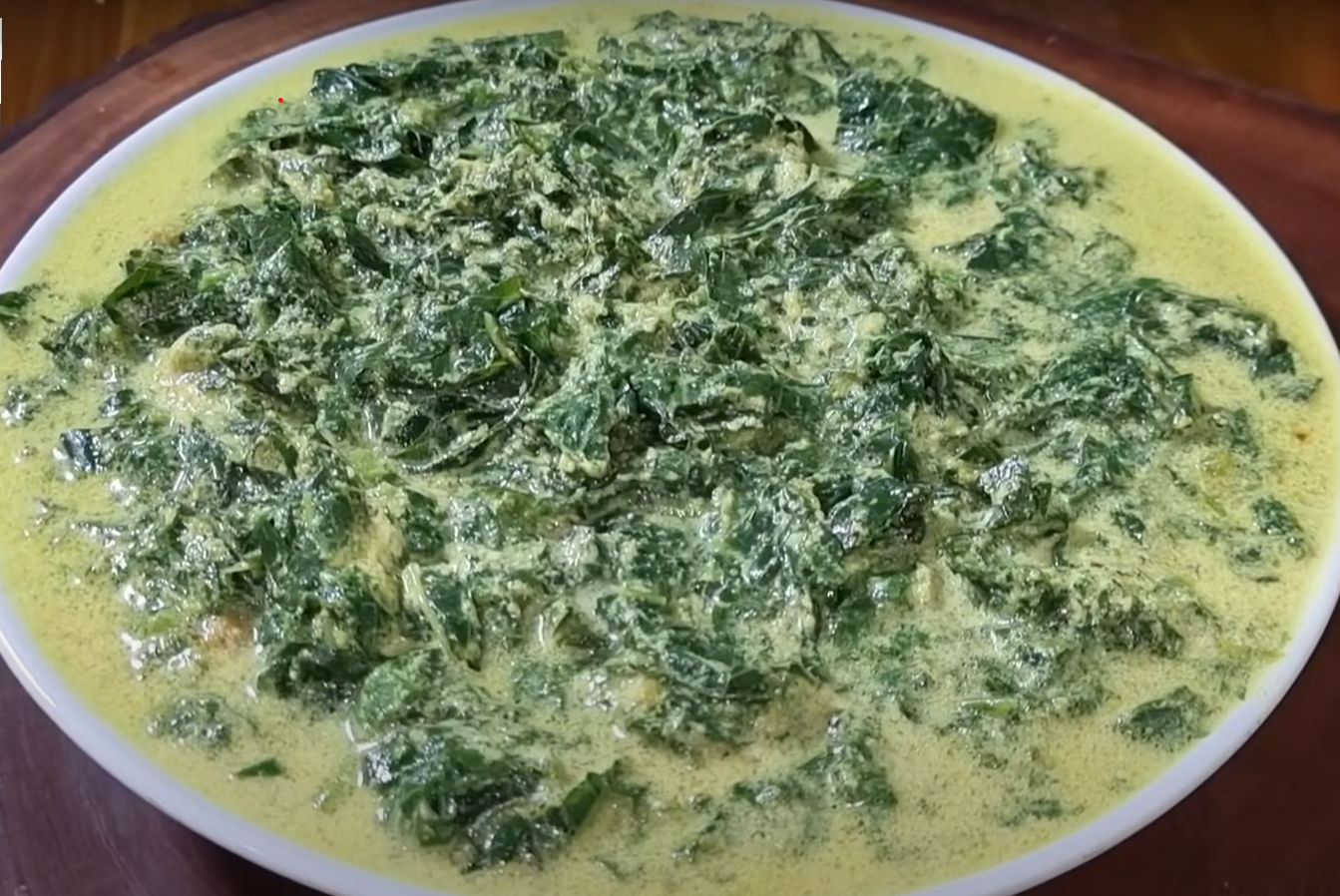 Gulai daun singkong