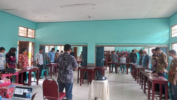 Tingkatkan Mutu Pendidikan, SMPK Marsudirini Detusoko Adakan Pelatihan SDM