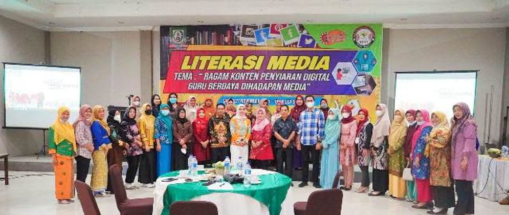 KPID Provinsi Bengkulu telah menggelar kegiatan literasi media bagi 50 guru Sekolah Dasar (SD) dan Sekolah Menengah Pertama (SMP) se-Provinsi Bengkulu pada 27 November lalu.