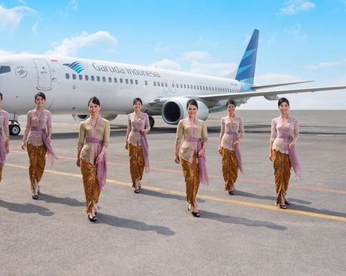 Garuda-Indonesia-Anne-Avantie.jpg