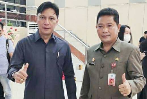 Kadishut Sulut Jemmy Ringkuangan dan Kadis PMD Sulut Jemmy Kumendong. (Foto:Istimewa)