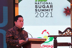 Erick Targetkan Produksi Gula BUMN Tembus 1,1 Juta Ton pada 2024.jpg