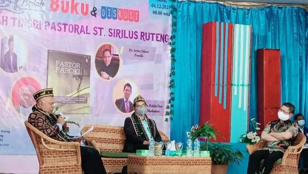 Peserta Diskusi dan Bedah Buku di STIPAS Ruteng:  'Buku Pastor Paroki" Beri Pemahaman Baru Perihal Pastor Paroki