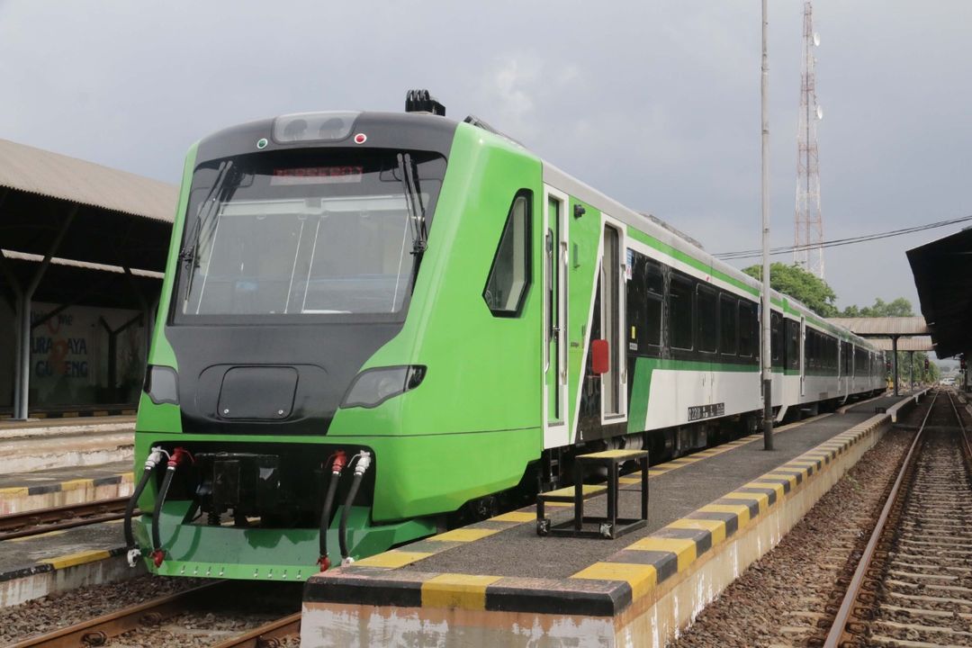 PT Industri Kereta Api (Persero) atau INKA melakukan uji dinamis atau test run internal Kereta Rel Diesel Elektrik (KRDE) / Dok. INKA