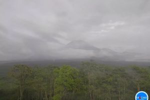Aktivitas Erupsi Gunung Semeru 