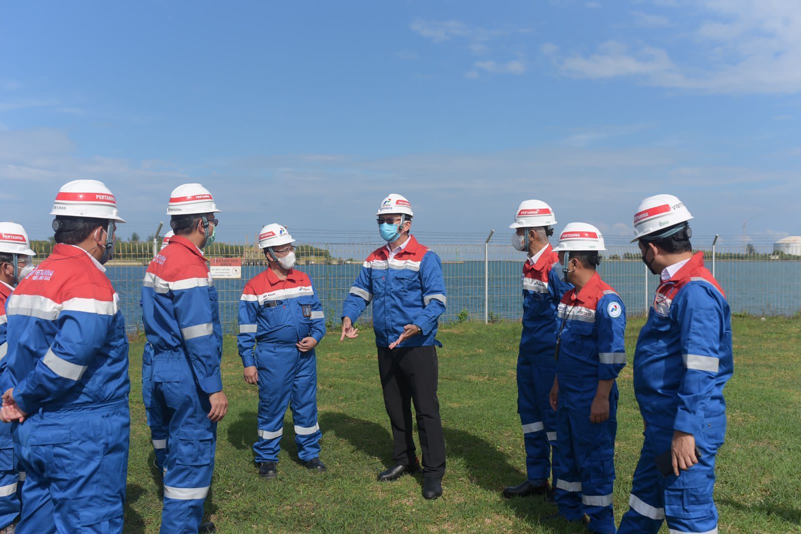 Basuki Tjahaja Purnama mengapresiasi inovasi dan pengembangan bisnis yang dilakukan PAG dalam upaya menjadi Pusat LNG Hub di Asia. Hal itu disampaikannya dalam kunjungan kerja ke PAG, Subholding Gas Group Pertamina di Lhokseumawe, Senin (6/12/2021). 