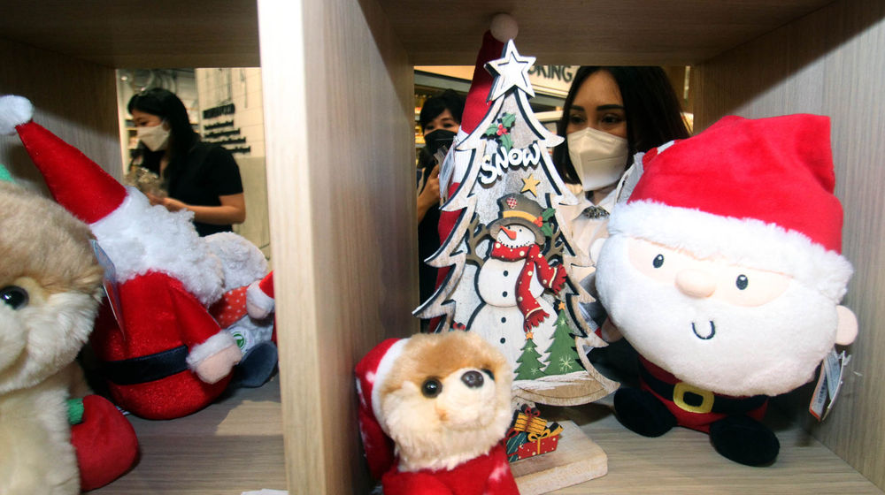 Berburu Pernak Pernik Natal - Panji 1.jpg