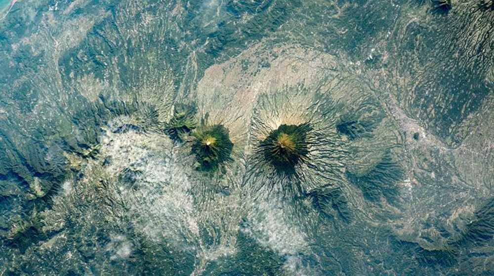 gunung sundoro sumbing.jpg