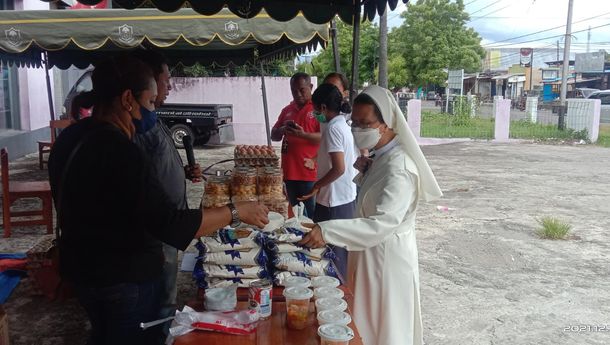 Menjelang Nataru Karang Taruna Wairotang Gelar Bazar selama 10 Hari