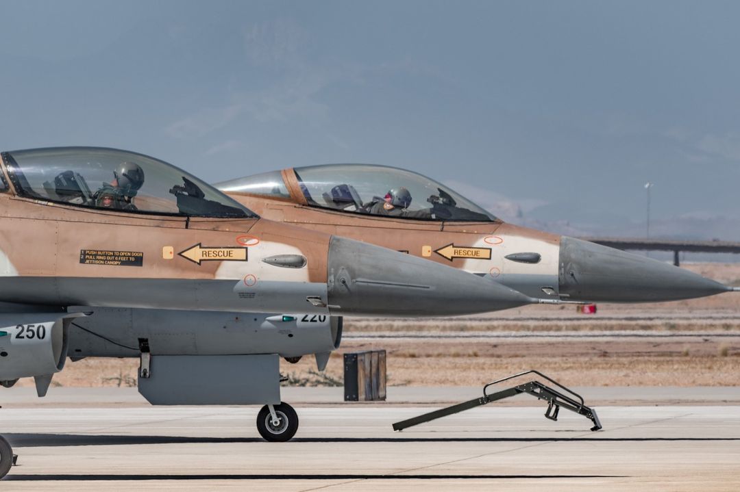 Top-Aces-F-16.jpg
