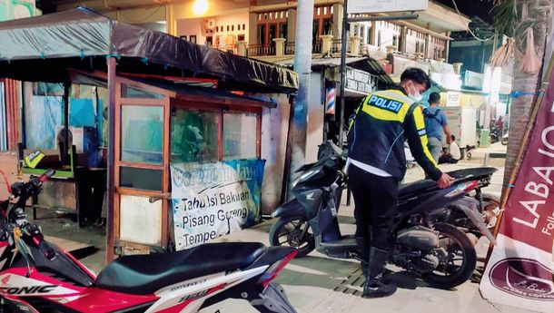 Mengganggu Keindahan Kampung Ujung Labuan Bajo, Puluhan Sepeda Motor Dipindahkan Sat Lantas Polres Mabar