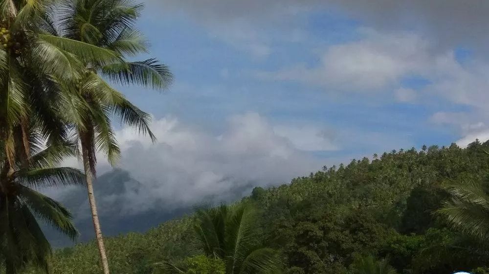 Gunung Awus Berstatus Waspada