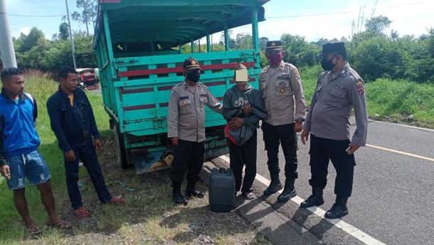 Gelar Operasi Pekat Ranakah Tahun 2021, Aparat Kepolisian dari Polres Manggarai Sita Miras Jenis Sopi
