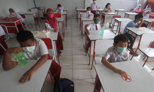 Pelaksanaan Vaksinasi Anak Serentak - Panji 5.jpg
