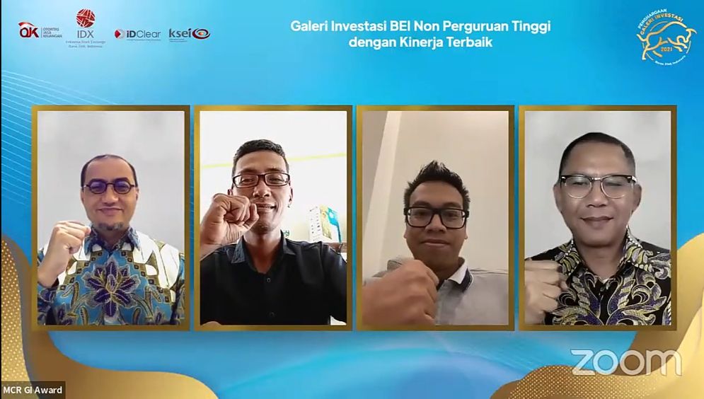 Galeri Investasi (GI) Desa Nabung Saham Lampung Selatan bersama AB Mitra PT Phintraco Sekuritas berhasil memenangkan penghargaan Galeri Investasi Non Kampus Teraktif. 