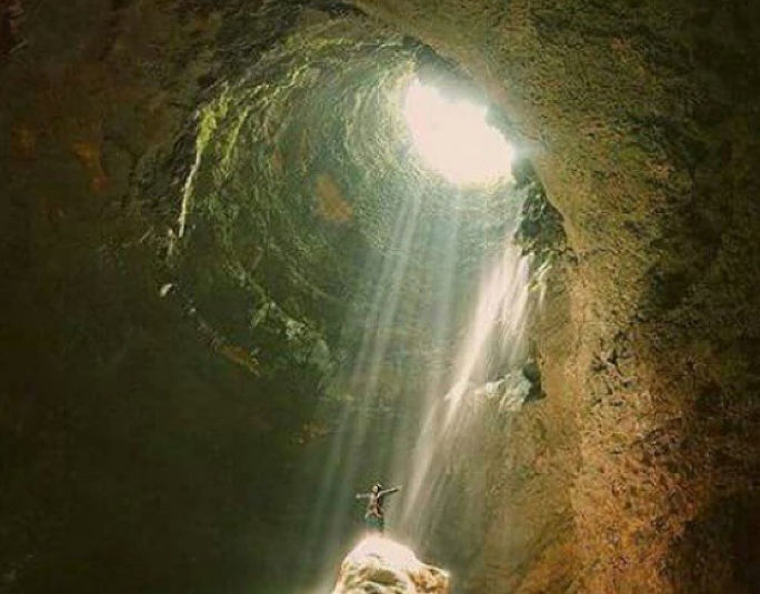 Wisata Goa Kalisuci