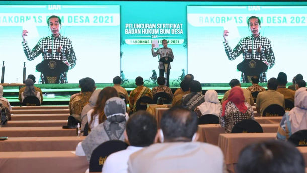 Alokasi Capai Rp400 Triliun, Jokowi Ingatkan Hati-Hati Kelola Dana Desa