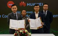 Penandatangan kerjasama RONY dan Huawei Digital.
Sumber. Idx.co.id