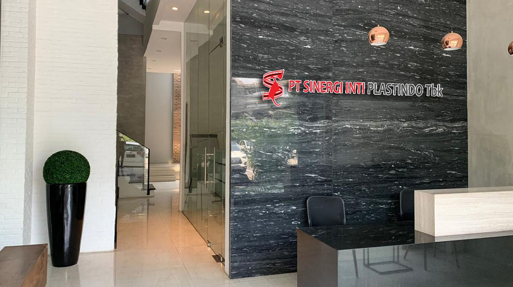 PT Sinergi Inti Plasindo Tbk.jpg