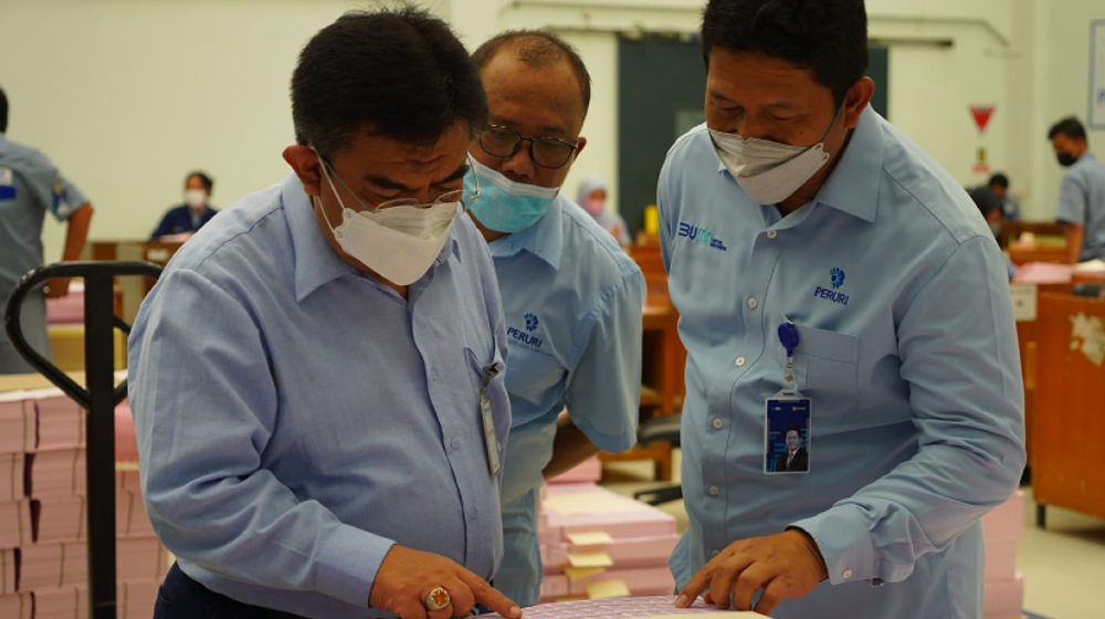 CHT Berlaku Awal 2022, Bea Cukai Siapkan 15 Juta Lembar Pita Cukai.jpg