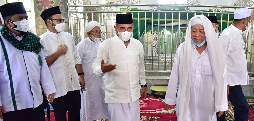Gubernur Sumut Edy Rahmayadi bersilaturahmi ke Besilam dalam rangka Haul ke-98 Tuan Guru Besilam Syekh Abdul Wahab Rokan