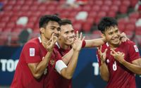 Timnas Indonesia saat menghadapi Singapura di Seminfinal Piala AFF 2020