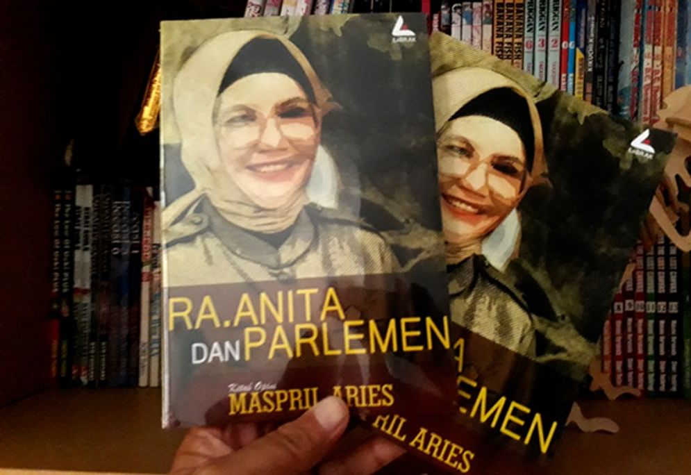 Buku RA.Anita dan Parlemen