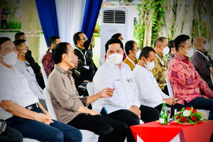 Impor Vaksin Bakar Duit, Erick Vaksin COVID-19 Buatan Bio Farma akan Diproduksi Juli 2022.jpg