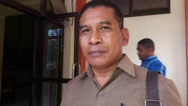 Fredy Mui Anggota DPRD Provinsi NTT Ucapkan 'Proficiat'  kepada  Kades Paka Terpilih, Paulus Lembo