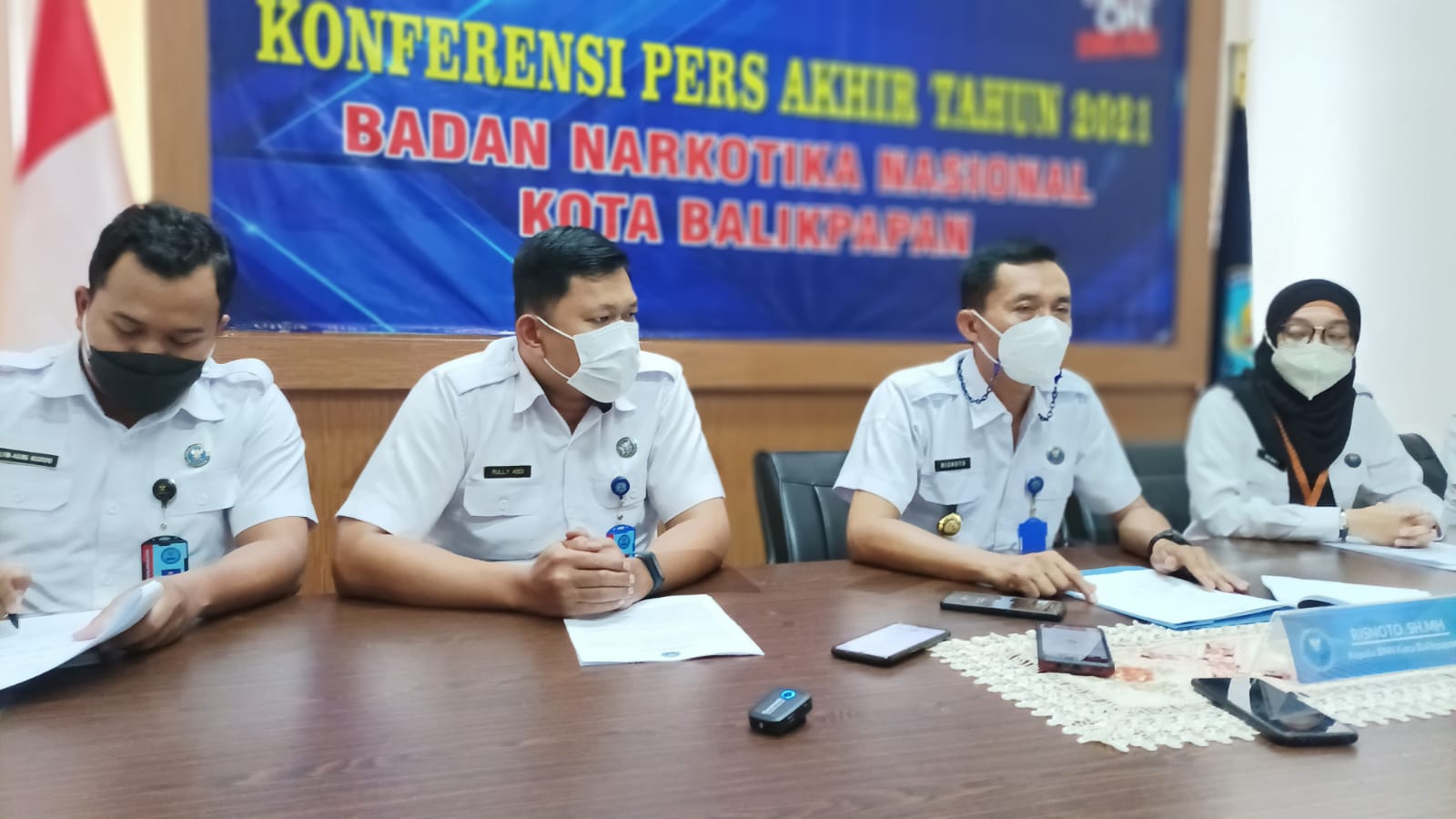 BNNK Balikpapan gelar konferensi pers akhir tahun 2021 di Kantor BNNK Balikpapan Jalan Praja Mukti, Kamis (30/12/2021)