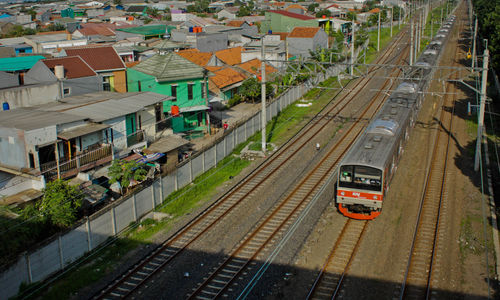 Jumlah Penumpang Commuter Menurun - Panji 3.jpg