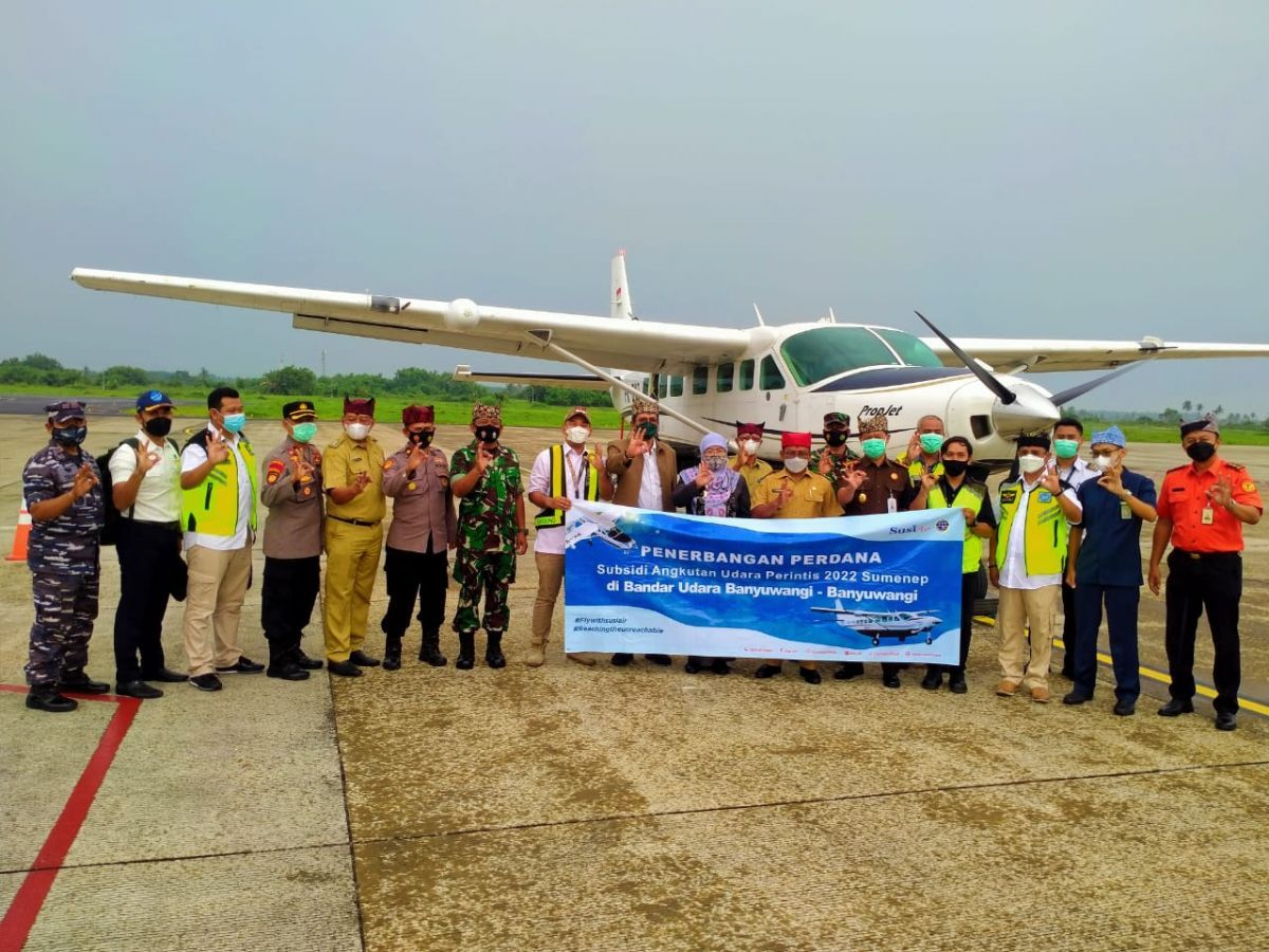 Inaugurasi penerbangan perdana Sumenep – Banyuwangi, Selasa (11/1/2022).