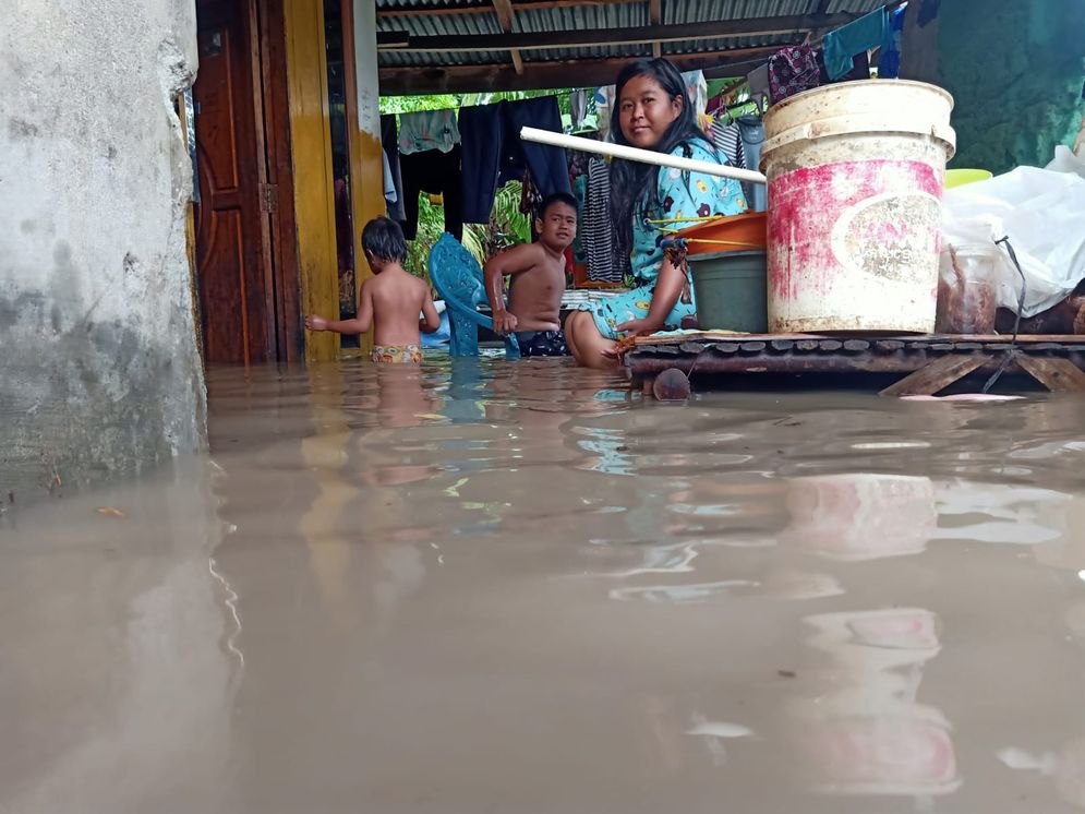 Sejumlah rumah di Desa Muara Maung, Lahat Kebanjiran