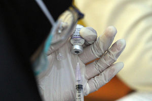 Vaksin Door To Door Lansia - Panji 1.jpg