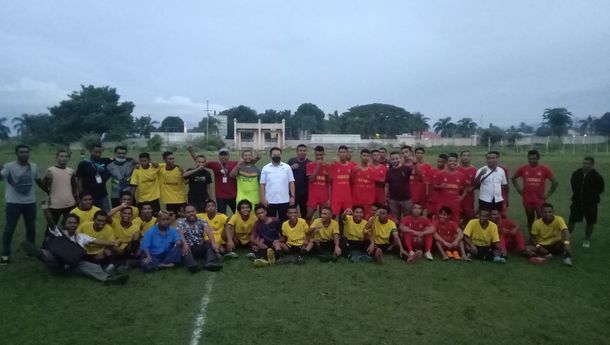 Perpanjangan Waktu Laga Genkar Reformasi FC Vs Amphibi FC Diwarnai Kericuhan