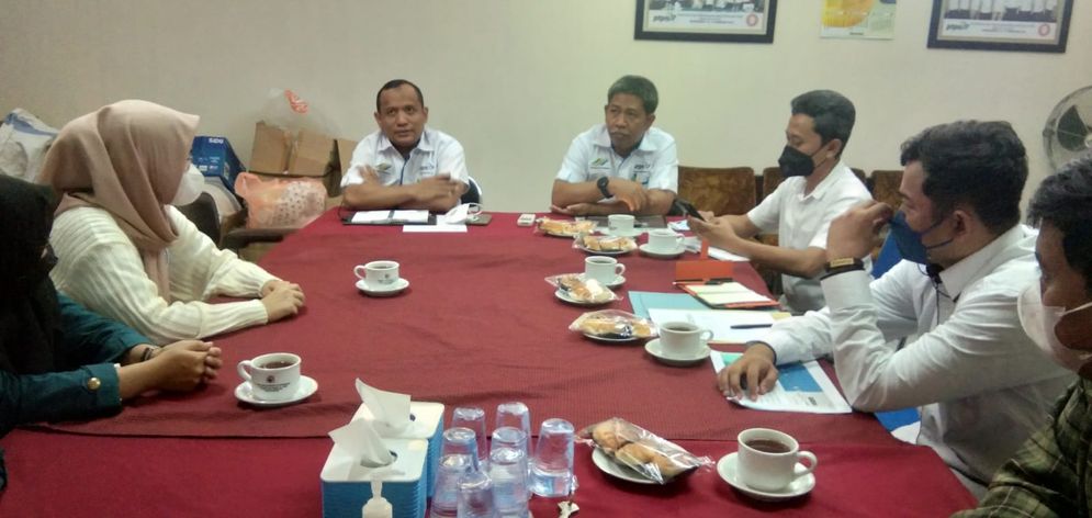 Pertemuan  Forum Komunikasi Putera Puteri Indonesia Bersatu (FKPPIB) dengan Serikat Pekerja Perkebunan Nusantara VII (SPPN VII).