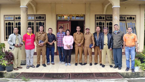 Terkait Program Pariwisata Holistik, Pastor Paroki St. Klaus Bersama Enam Kepala Desa Gelar Rapat Terbatas