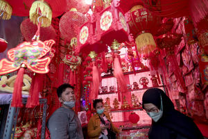 Pernak pernik Imlek .jpg