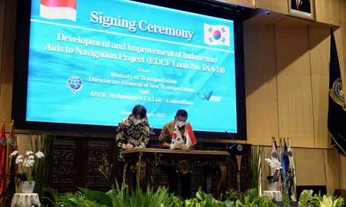 Perjanjian kerja sama Kementerian Perhubungan (Kemenhub) dengan Economic Development Cooperation Fund (EDCF) Korea Selatan dalam program pembangunan dan penggantian Sarana Bantu Navigasi Pelayaran (SBNP) di Indonesia, Jumat, 21 Januari 2022.