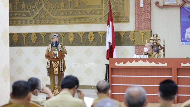 Wagub Nunik: Penanggulangan Kemiskinan Ekstrem di Pesawaran Harus Tepat Sasaran