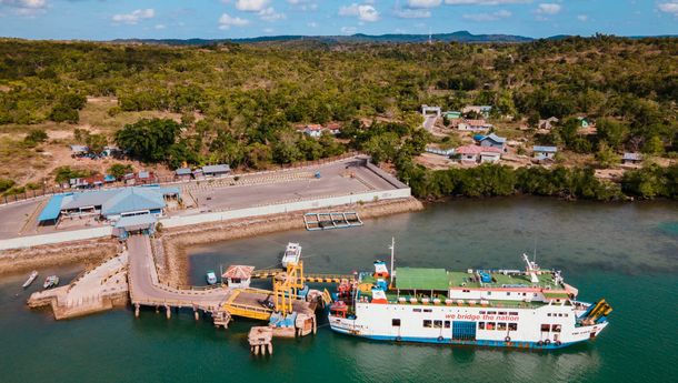 PT ASDP Indonesia Ferry Hentikan Sementara Penyeberangan  dari dan ke Bolok