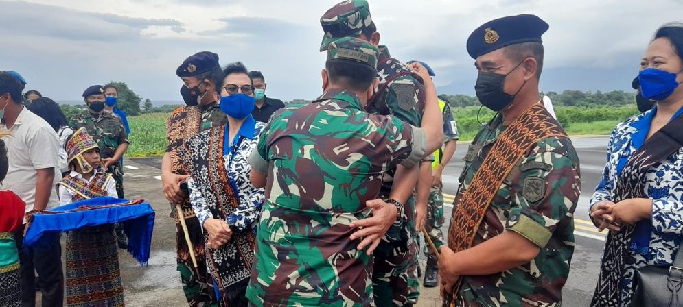 Danlantamal VII Kupang Laksamana Pertama TNI IG. Kompiang Aribawa, CHR