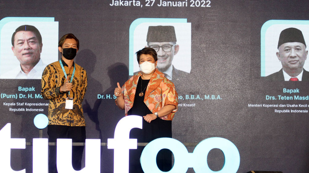 Kerjasama Tjufoo Dan Sarinah - Panji 5.jpg